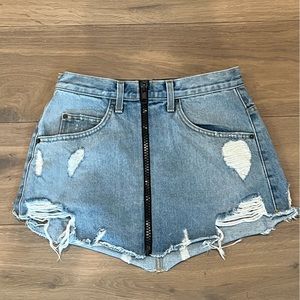 CARMAR denim skirt with black front zipper